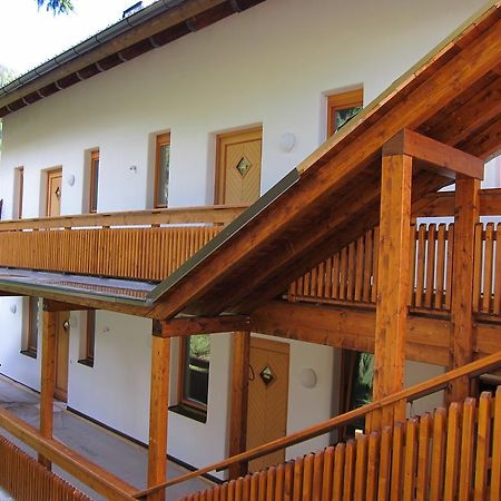 Ferienwohnung Earthloft Bad Kleinkirchheim Ruang foto